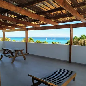 Surfzone Beachside Apartahotel